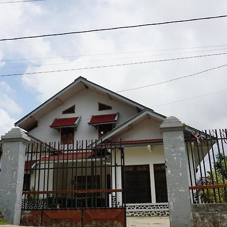 Spot On 93943 Sakinah Homestay Bromo Syariah Near Rest Area Wringinanom Malang Exteriör bild